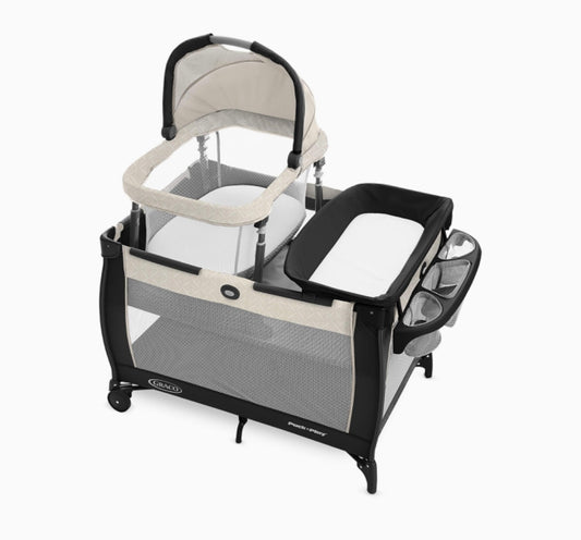 Graco Pack ‘n Play Day2Dream Travel Bassinet